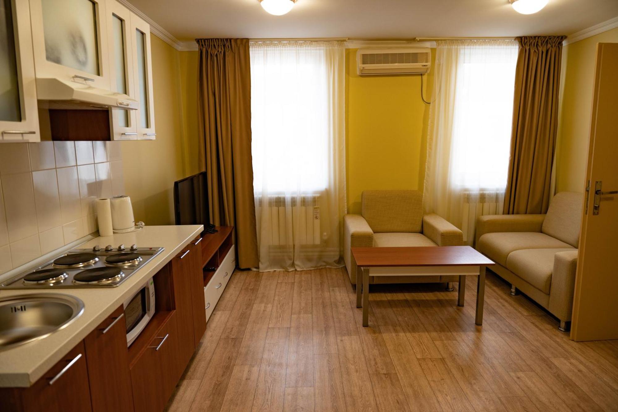 Chagala Hotel Aksai Aksay Eksteriør billede